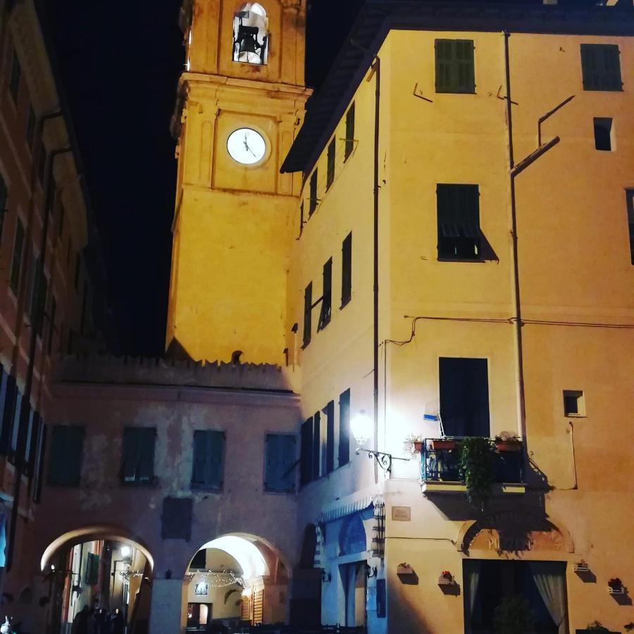 Vialunga Apartment In The Old Town Bordighera Zewnętrze zdjęcie